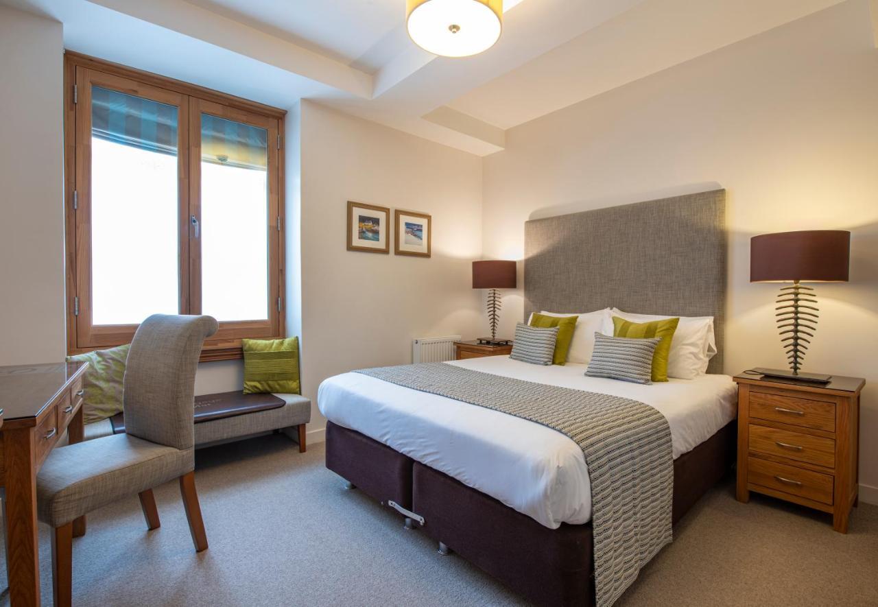 Inverness City Suites Екстер'єр фото