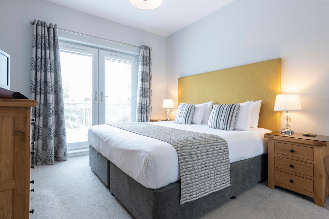 Inverness City Suites Екстер'єр фото