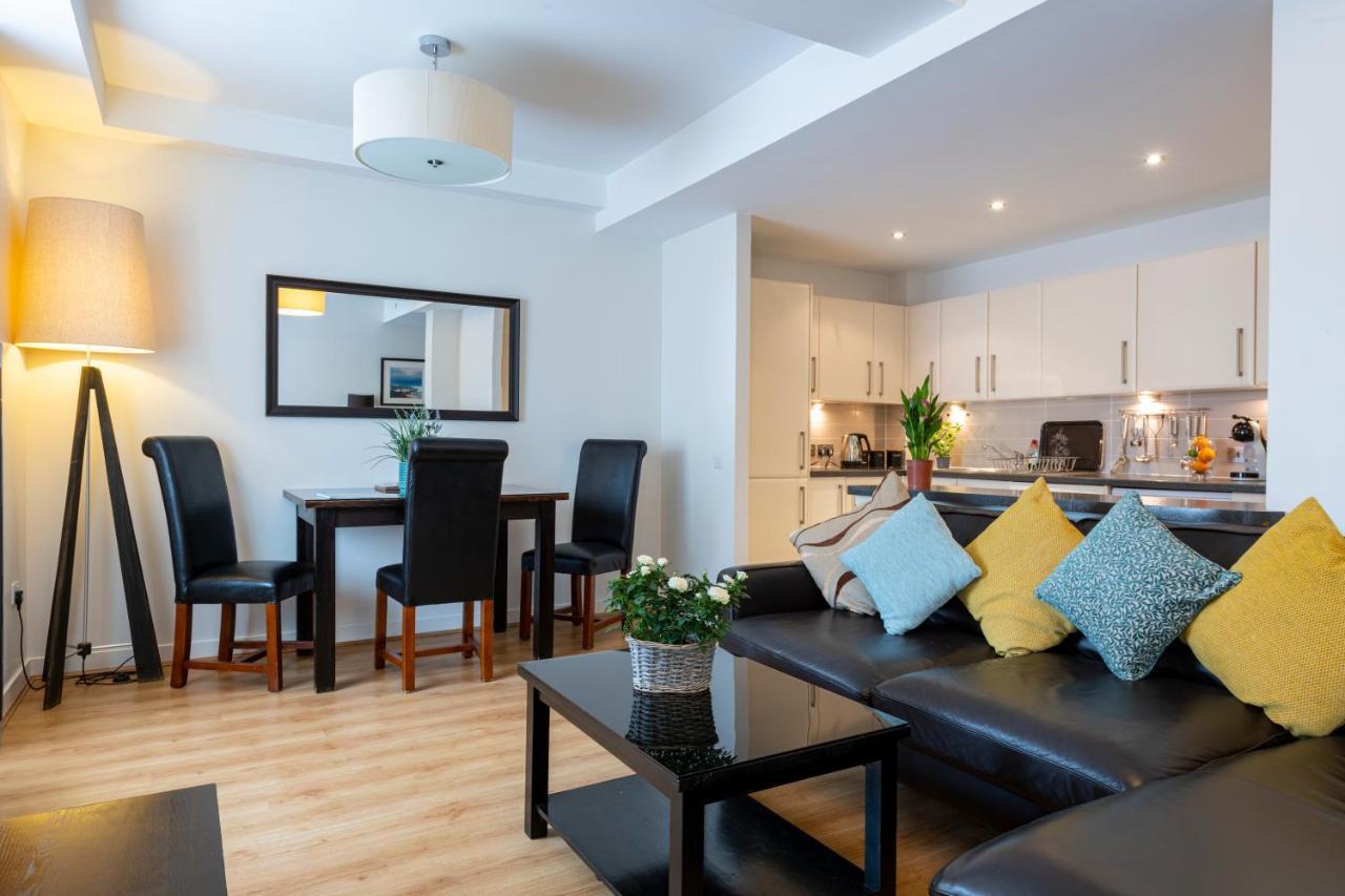 Inverness City Suites Екстер'єр фото