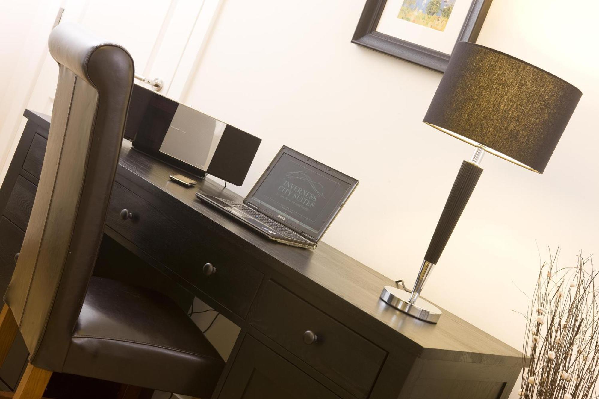 Inverness City Suites Екстер'єр фото