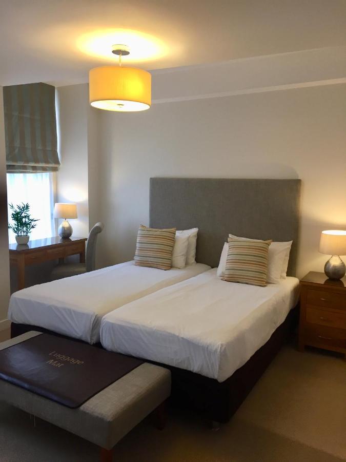 Inverness City Suites Екстер'єр фото